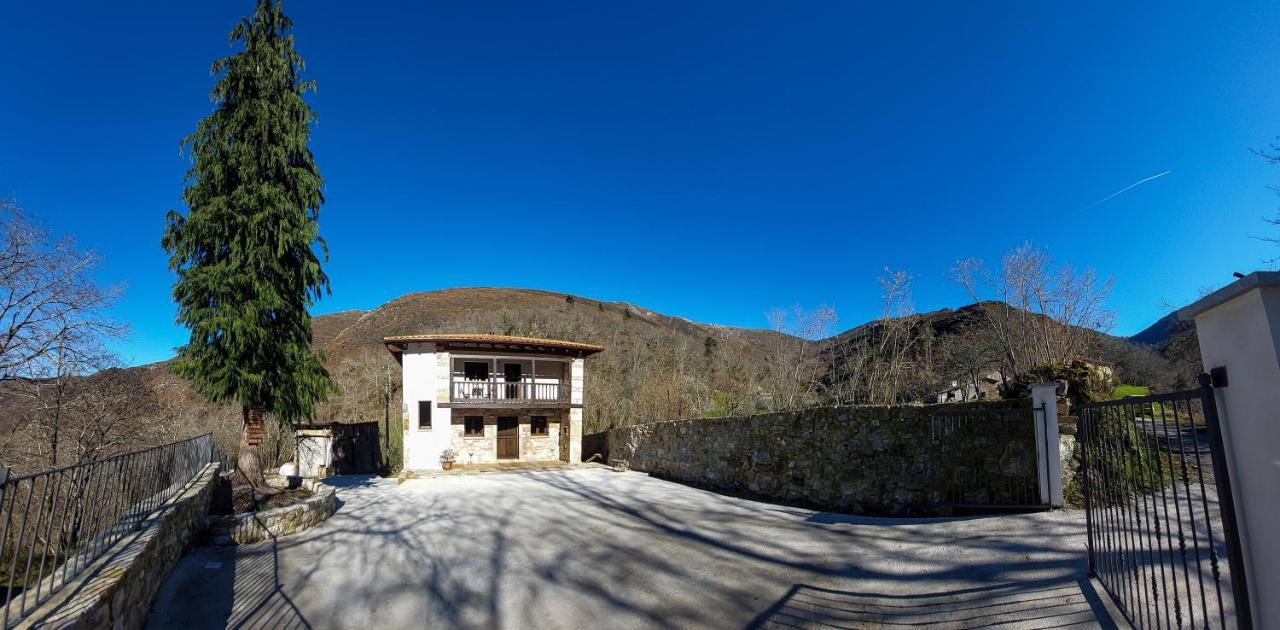Apartamentos Rurales El Torneru Piloña Eksteriør billede